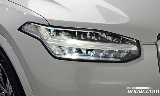 Volvo XC90 2022 2.0 АКПП, миниатюра 7
