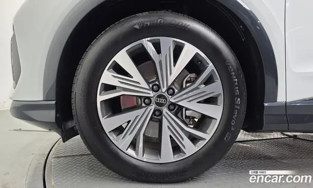 Audi Q4 e-tron 2025 0.2 АКПП, миниатюра 4