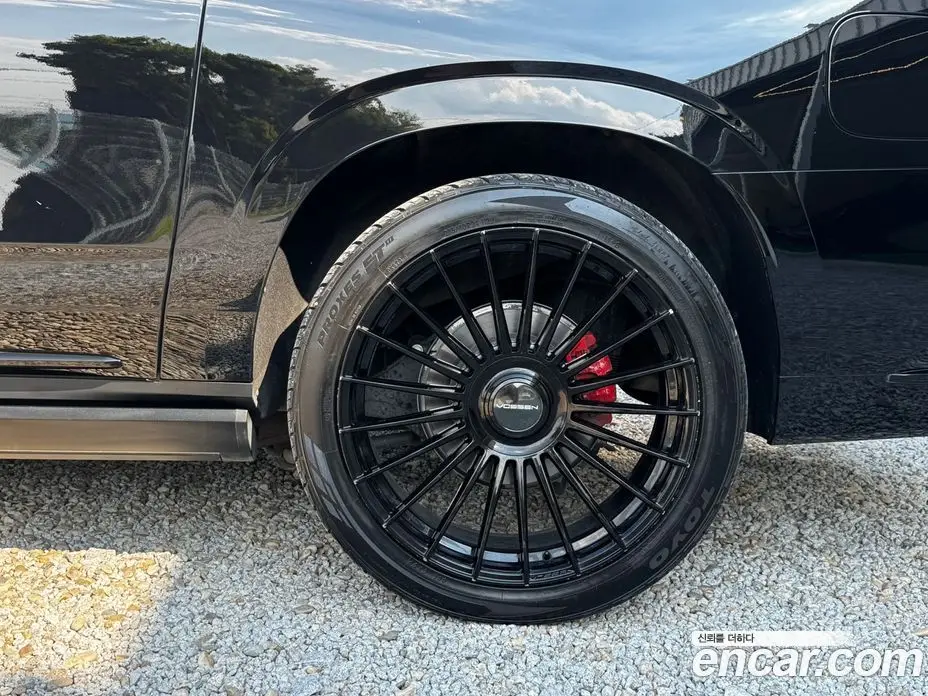 Cadillac Escalade 2023 6.2 АКПП, фото 3