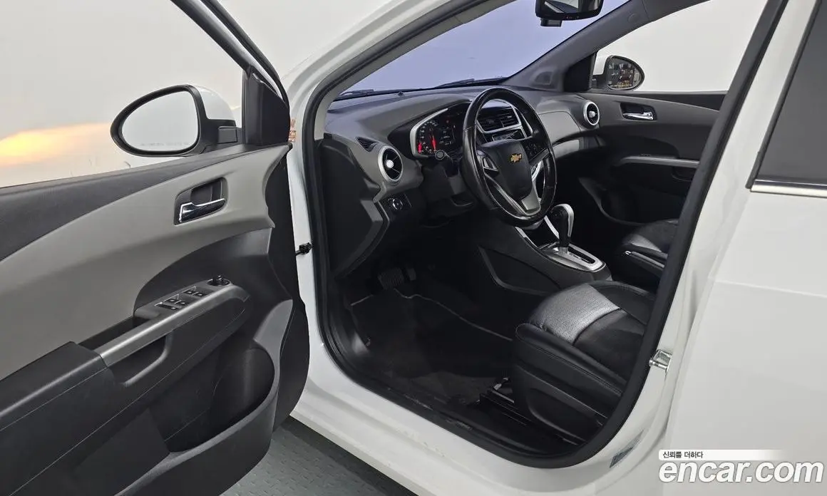 Chevrolet Aveo 2017 1.4 АКПП, фото 10