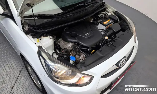 Hyundai Accent 2011 1.6 МКПП, миниатюра 6
