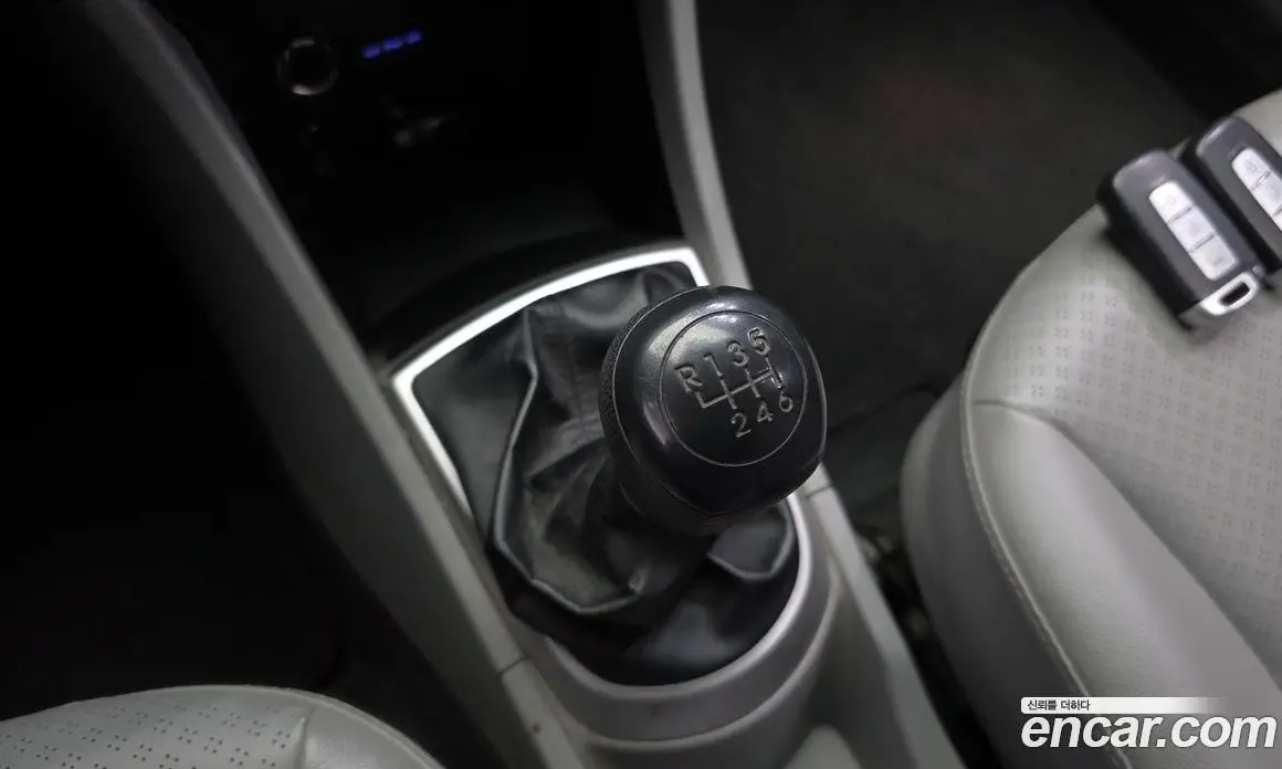 Hyundai Accent 2011 1.6 МКПП, фото 9