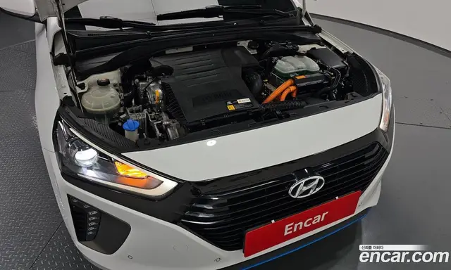 Hyundai Ioniq 2016 1.6 АКПП, миниатюра 6