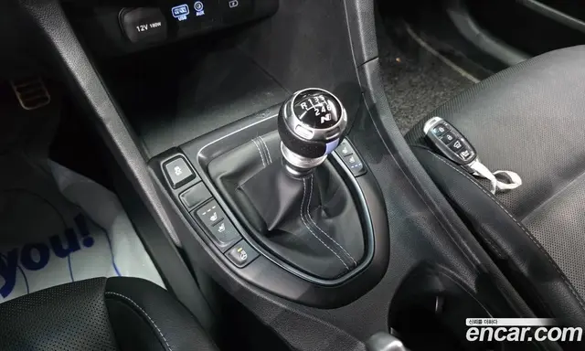 Hyundai Veloster 2019 2.0 МКПП, миниатюра 12