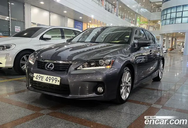 Lexus CT200h, 2012, 84 258 км