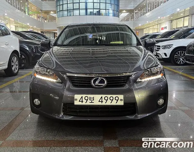 Lexus CT200h 2012 1.8 АКПП, миниатюра 2