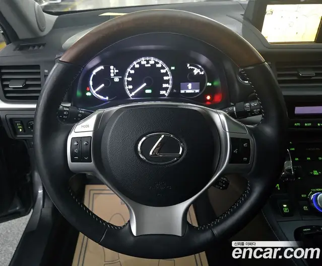 Lexus CT200h 2012 1.8 АКПП, миниатюра 11