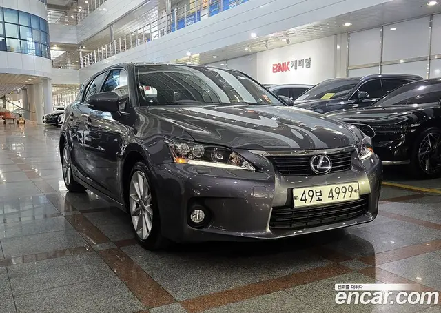 Lexus CT200h 2012 1.8 АКПП, миниатюра 3