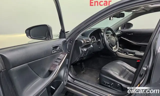 Lexus IS 2013 2.5 АКПП, миниатюра 10 Lexus IS 2013 2.5 АКПП, миниатюра 10