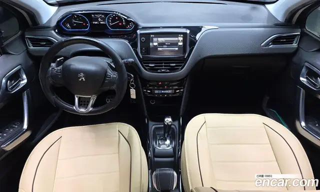 Peugeot 2008 2015 1.6 АКПП, миниатюра 7