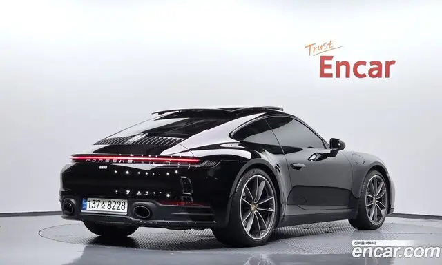 Porsche 911, 2021, 13 222 км