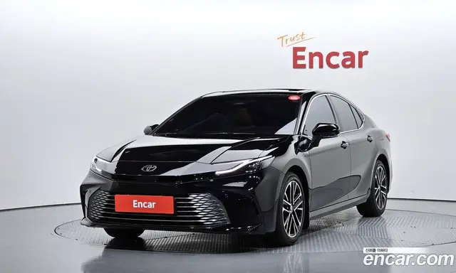 Toyota Camry, 2025, 19 702 км