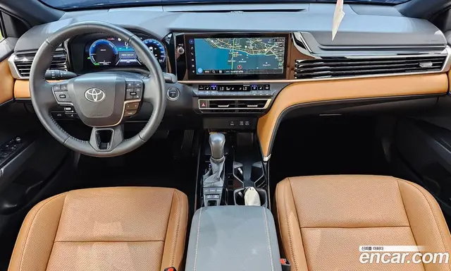 Toyota Camry 2025 2.5 АКПП, миниатюра 7