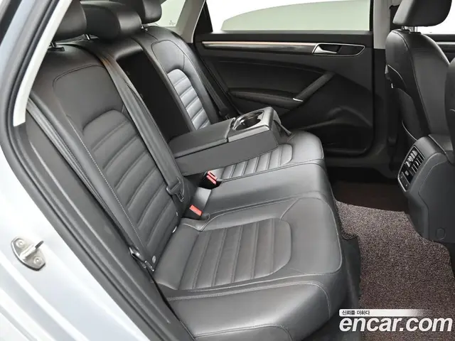 Volkswagen Passat 2018 2.0 АКПП, миниатюра 12