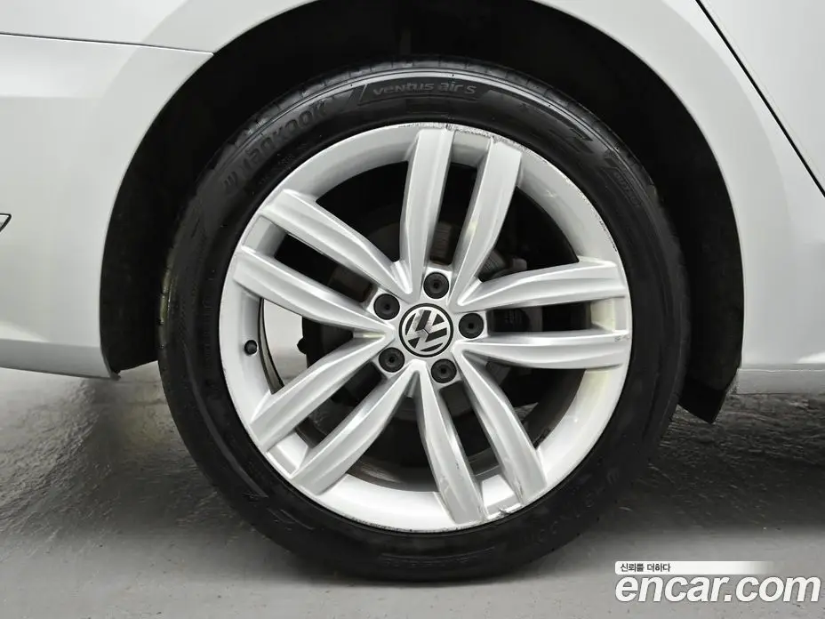 Volkswagen Passat 2018 2.0 АКПП, фото 5