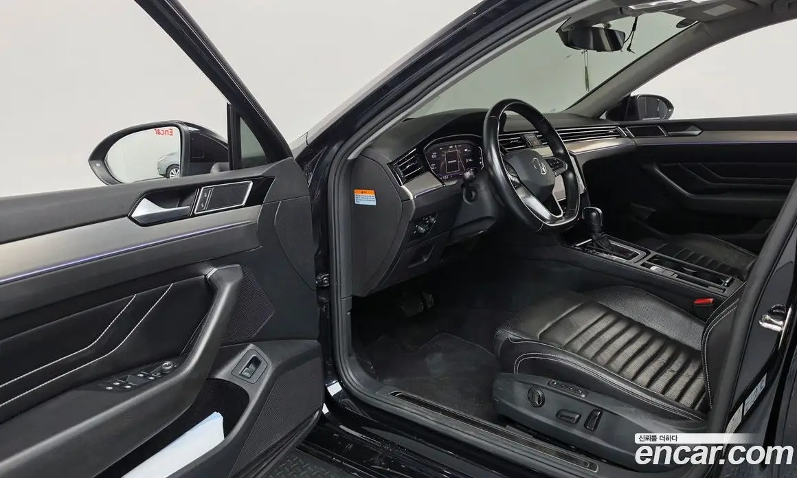 Volkswagen Passat 2022 2.0 АКПП, фото 13