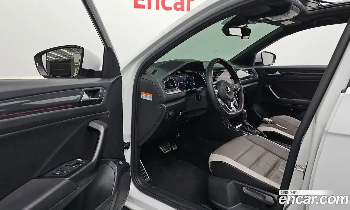 Volkswagen T-Roc 2021 2.0 АКПП, фото 10