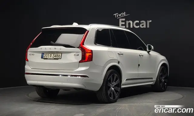 Volvo XC90, 2023, 32 654 км