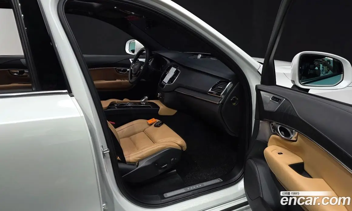 Volvo XC90 2023 2.0 АКПП, фото 16