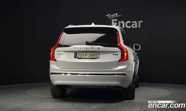 Volvo XC90 2023 2.0 АКПП, миниатюра 3