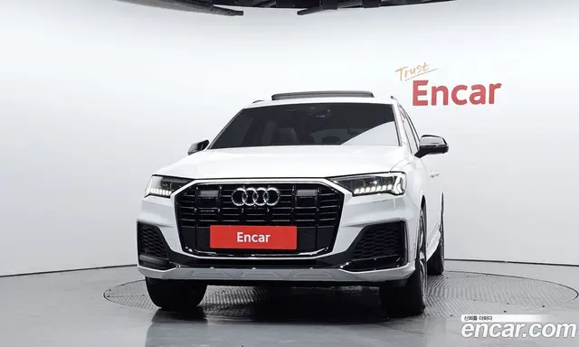 Audi Q7 2023 3.0 АКПП, миниатюра 3