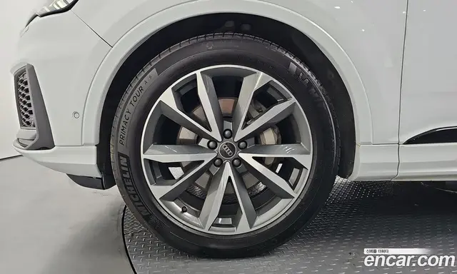 Audi Q7 2023 3.0 АКПП, миниатюра 5