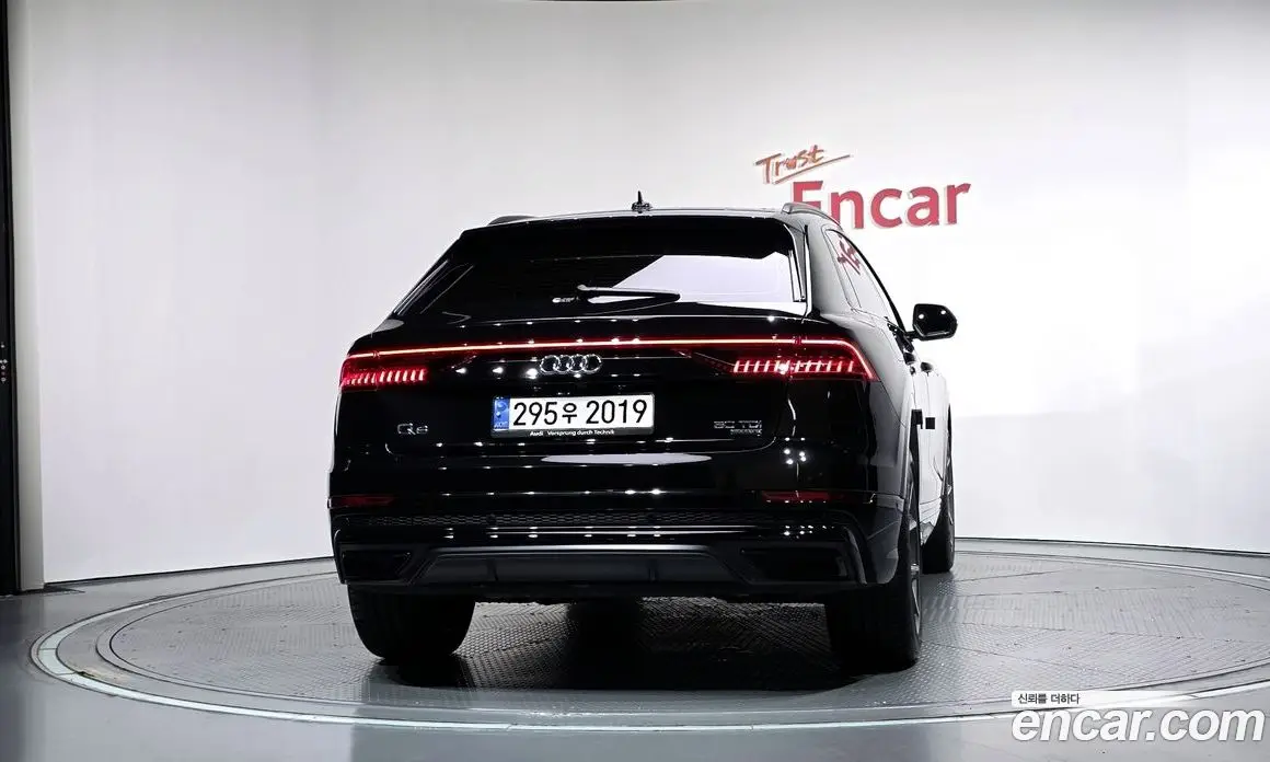 Audi Q8 2023 3.0 АКПП, фото 3