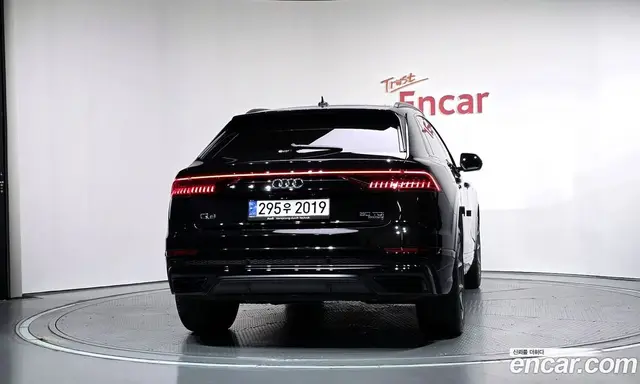 Audi Q8 2023 3.0 АКПП, миниатюра 3