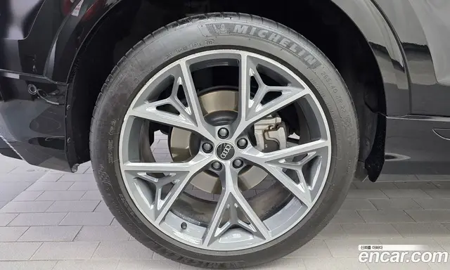 Audi Q8 2023 3.0 АКПП, миниатюра 4