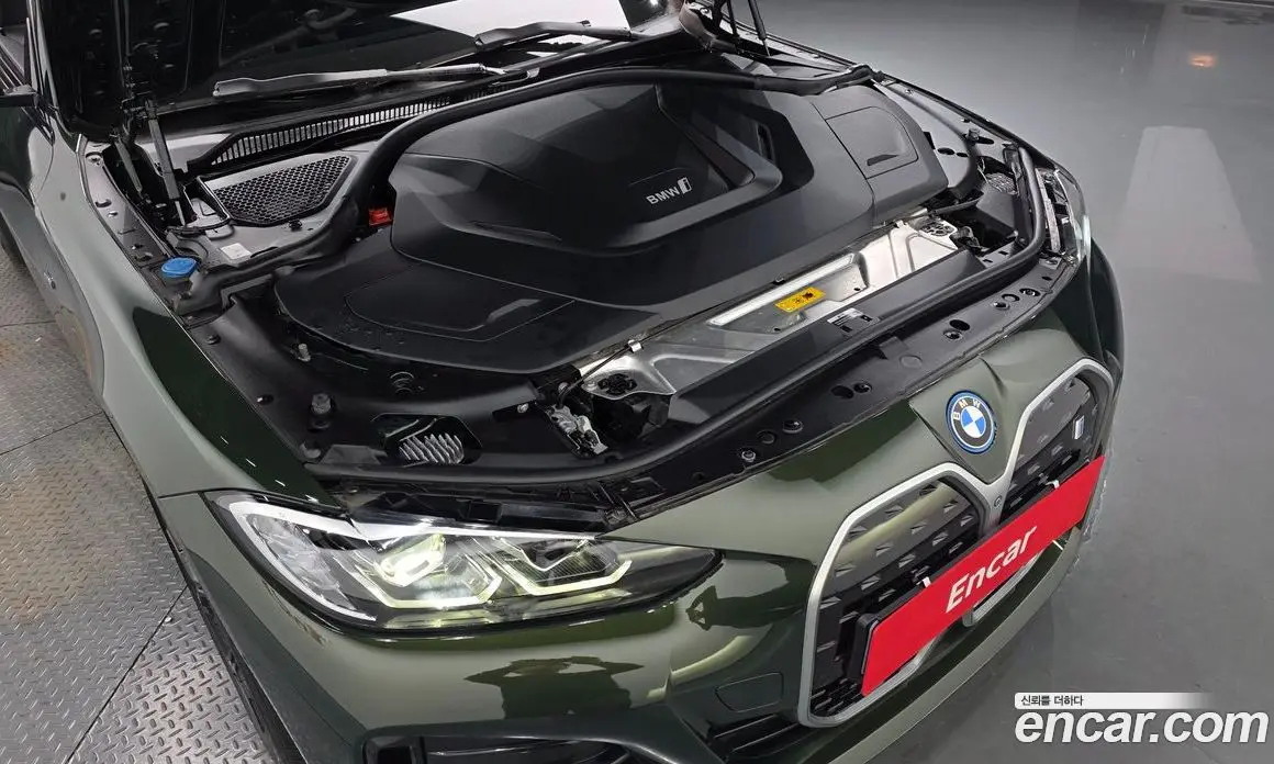 BMW i4 2022 0.2 АКПП, фото 5