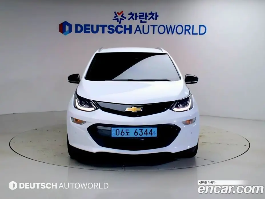Chevrolet Bolt EV 2018 0.2 АКПП, фото 3