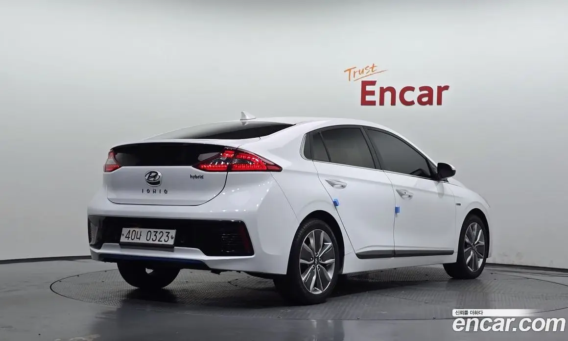 Hyundai Ioniq 2016 1.6 АКПП, фото 2 Hyundai Ioniq 2016 1.6 АКПП, фото 2