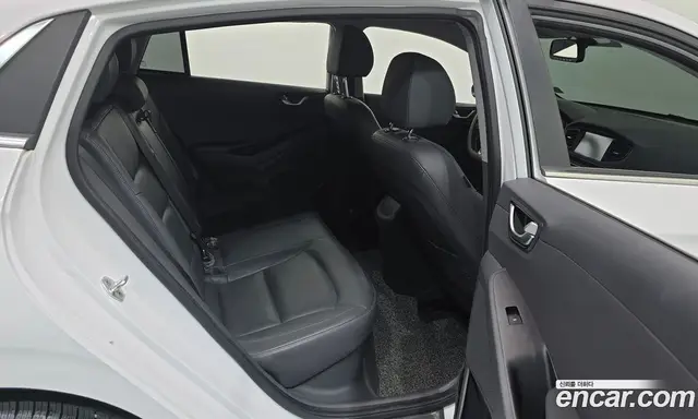 Hyundai Ioniq 2016 1.6 АКПП, миниатюра 11 Hyundai Ioniq 2016 1.6 АКПП, миниатюра 11