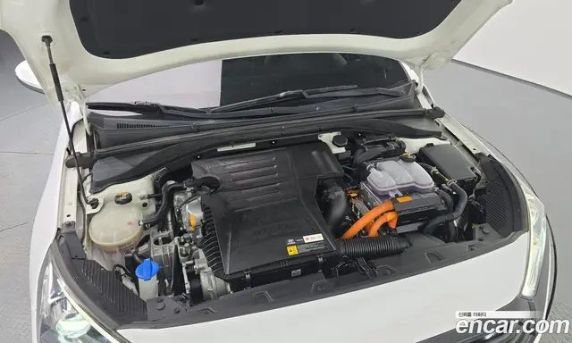 Hyundai Ioniq 2016 1.6 АКПП, миниатюра 6 Hyundai Ioniq 2016 1.6 АКПП, миниатюра 6