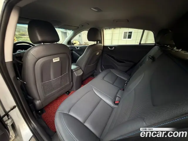 Hyundai Ioniq 2017 1.6 АКПП, миниатюра 8