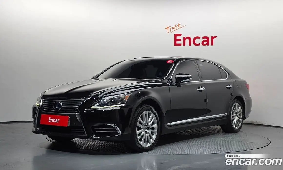 Lexus LS 2015 5.0 АКПП, фото 1 Lexus LS 2015 5.0 АКПП, фото 1