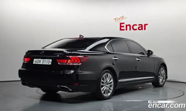 Lexus LS 2015 5.0 АКПП, миниатюра 2 Lexus LS 2015 5.0 АКПП, миниатюра 2