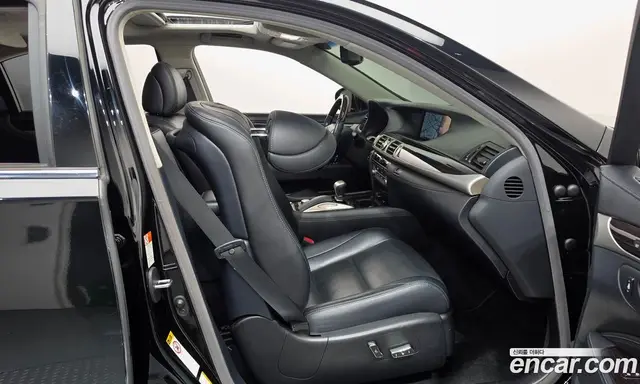 Lexus LS 2015 5.0 АКПП, миниатюра 11 Lexus LS 2015 5.0 АКПП, миниатюра 11