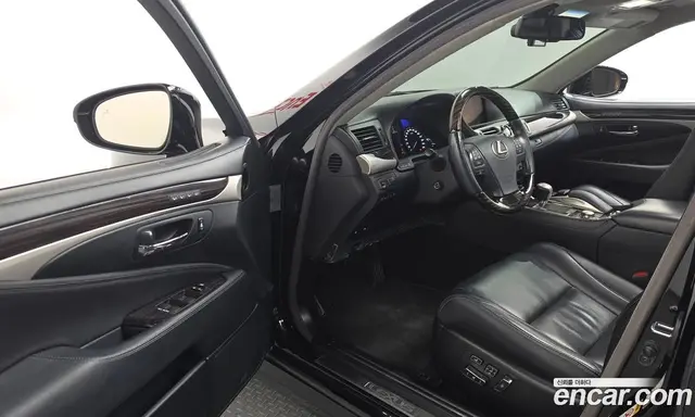 Lexus LS 2015 5.0 АКПП, миниатюра 10 Lexus LS 2015 5.0 АКПП, миниатюра 10