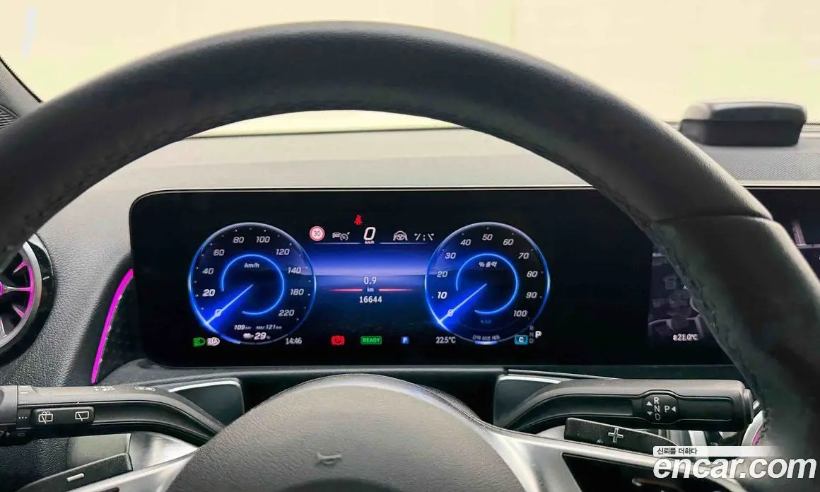 Mercedes-Benz EQB 2025 1.0 АКПП, фото 15