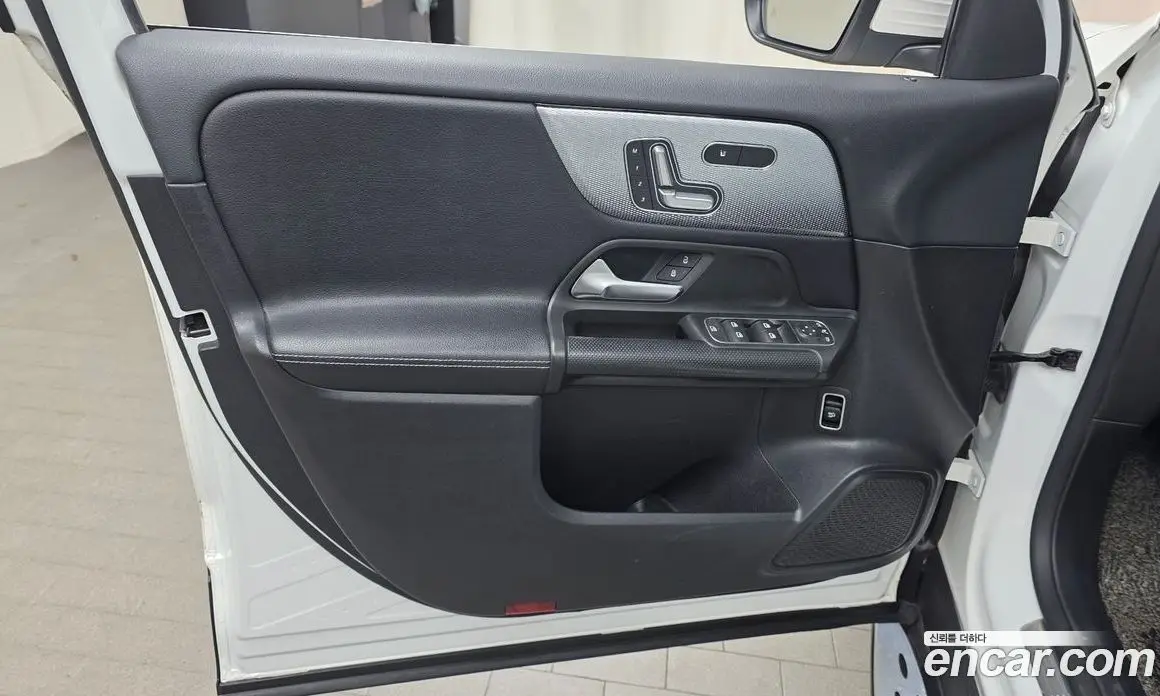 Mercedes-Benz GLB-Class 2021 1.9 АКПП, фото 14
