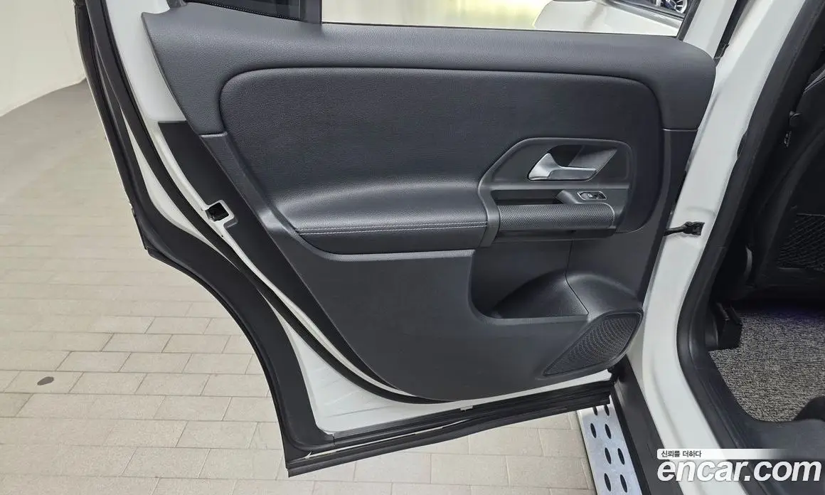Mercedes-Benz GLB-Class 2021 1.9 АКПП, фото 15