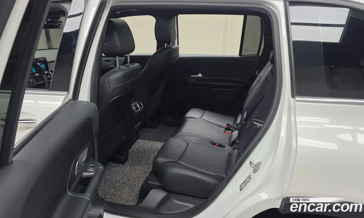 Mercedes-Benz GLB-Class 2021 1.9 АКПП, фото 16