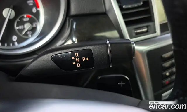 Mercedes-Benz M-Class 2015 3.0 АКПП, миниатюра 9 Mercedes-Benz M-Class 2015 3.0 АКПП, миниатюра 9