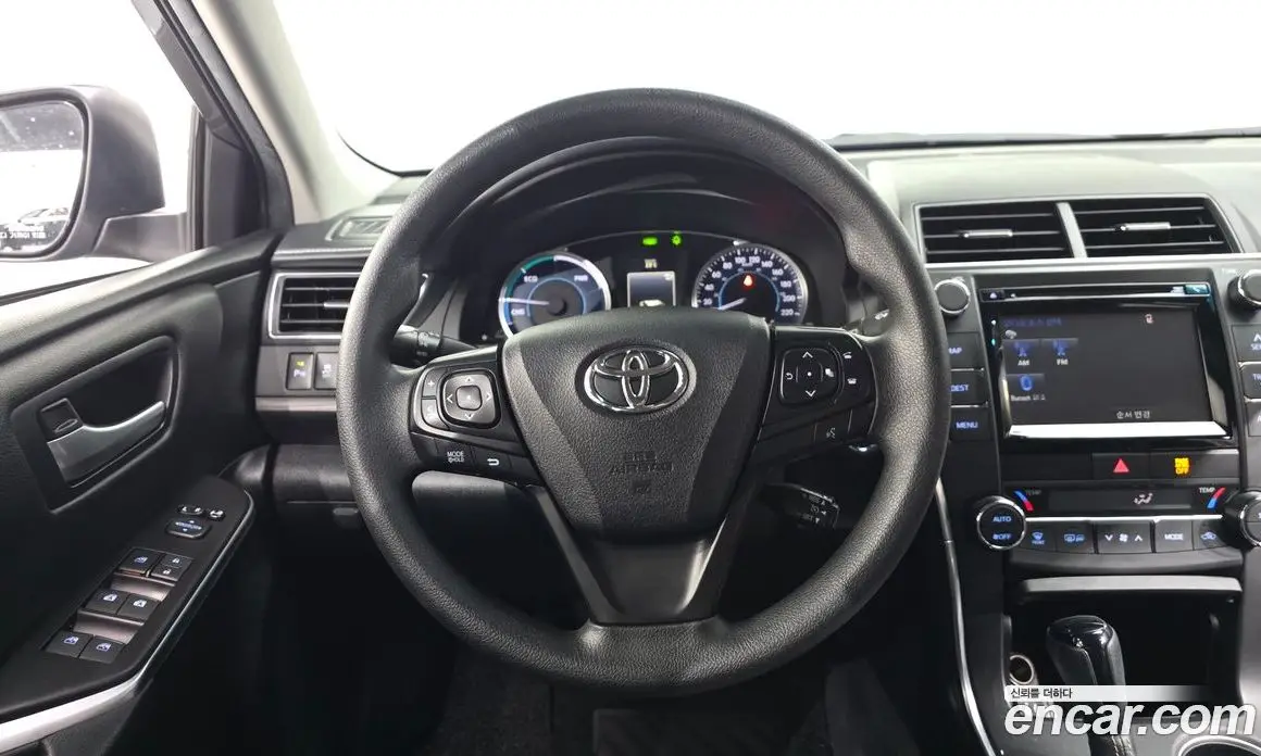Toyota Camry 2017 2.5 АКПП, фото 12