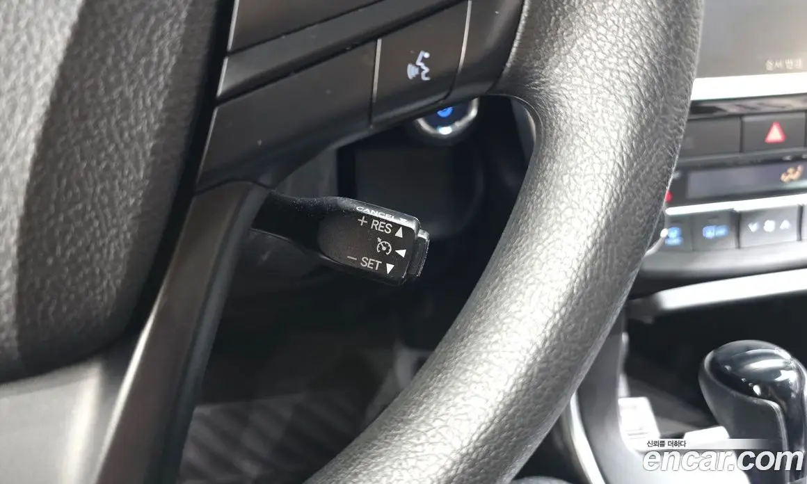 Toyota Camry 2017 2.5 АКПП, фото 17