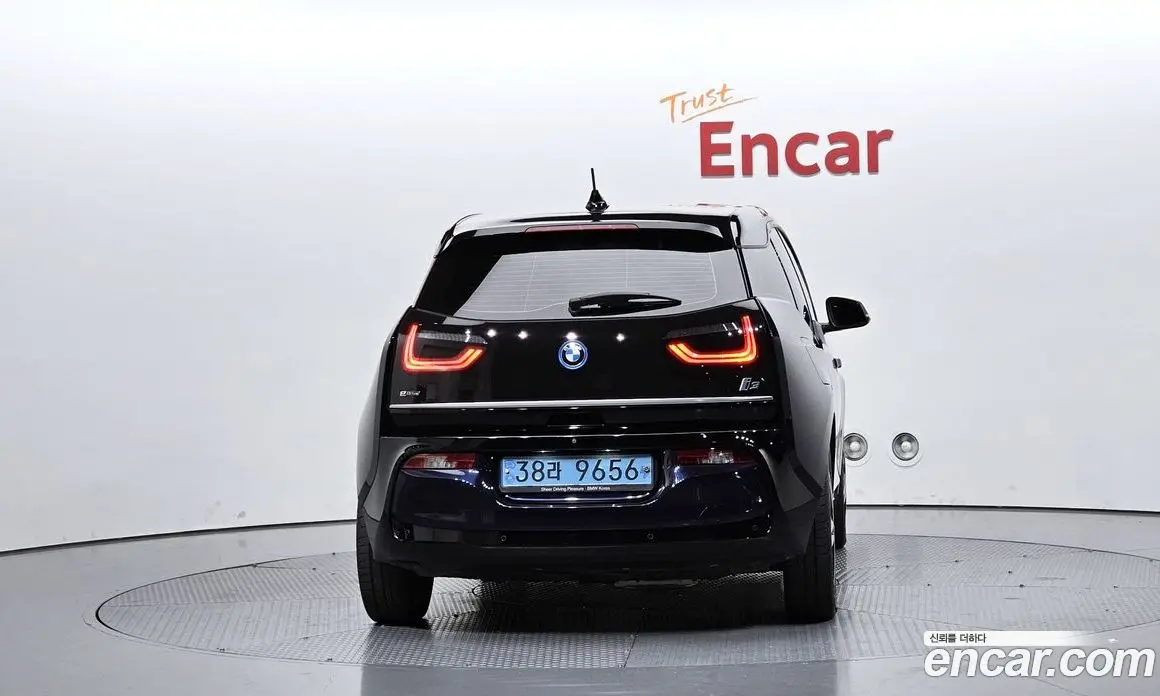 BMW i3 2018 АКПП, фото 3
