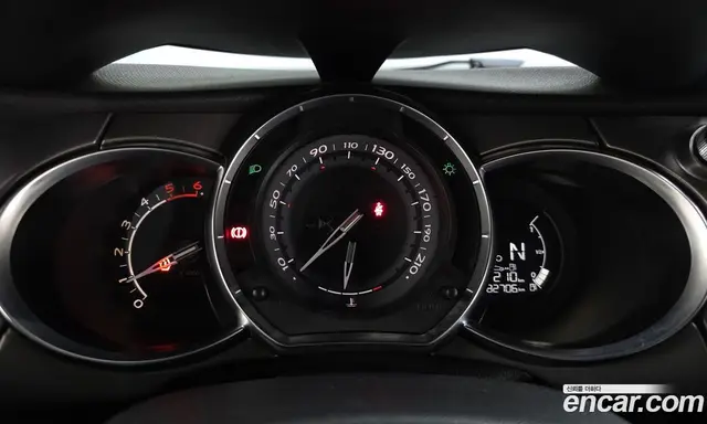 Citroen DS3 2016 1.6 АКПП, миниатюра 8