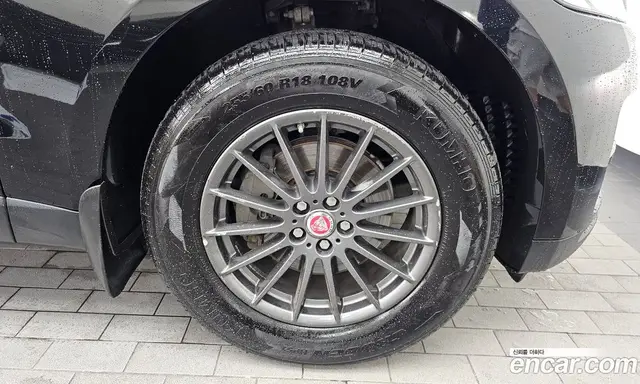 Jaguar F-Pace 2018 2.0 АКПП, миниатюра 7 Jaguar F-Pace 2018 2.0 АКПП, миниатюра 7