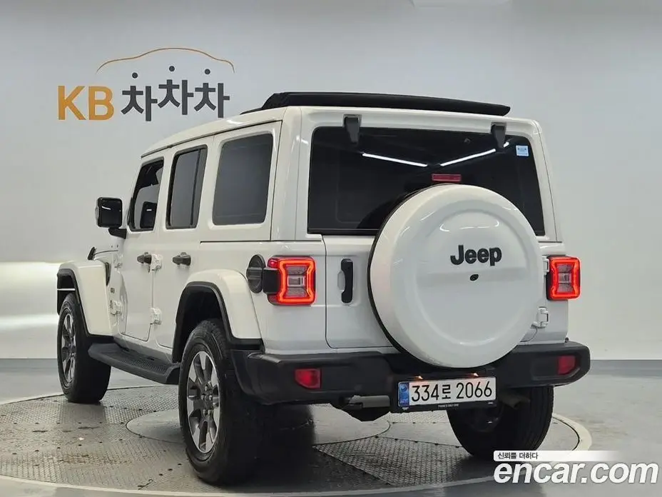 Jeep Wrangler 2022 2.0 АКПП, фото 3
